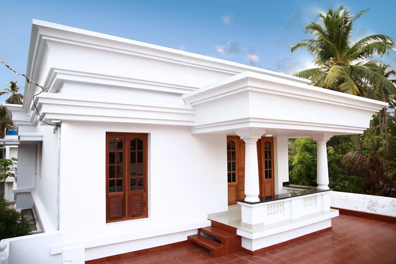 Luxury Villas Of Guruvāyūr Esterno foto